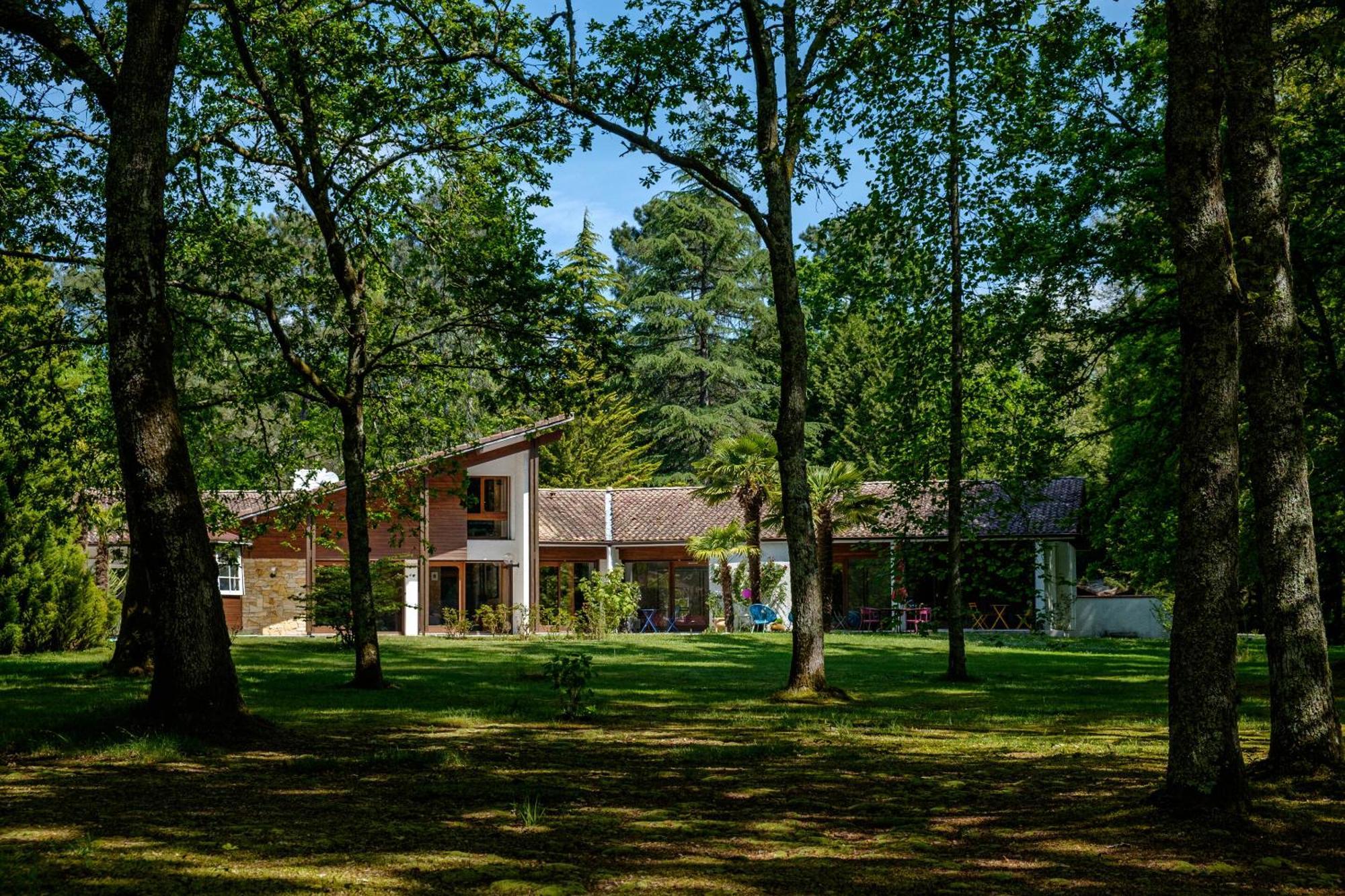 サン・ポール・レ・ダックス Parc De L'Aiguade Bed & Breakfast エクステリア 写真